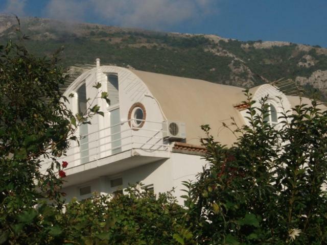 Mini Apartments Natasha Sutomore Εξωτερικό φωτογραφία
