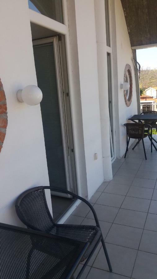 Mini Apartments Natasha Sutomore Εξωτερικό φωτογραφία